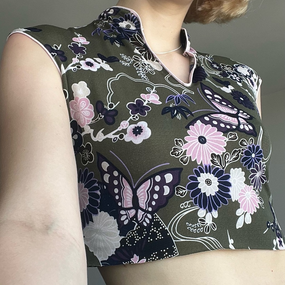 butterfly crop top